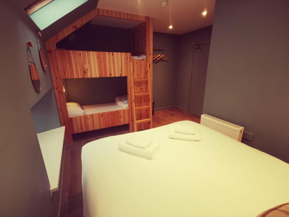 Comrie Croft Hostel Crieff Bagian luar foto